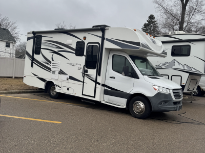 Class C Bank Repo RV for sale by bank