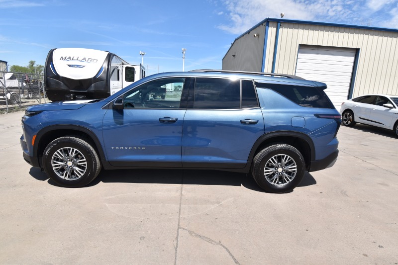 2024 Chevrolet Traverse FRONT WHEEL DRIVE LT