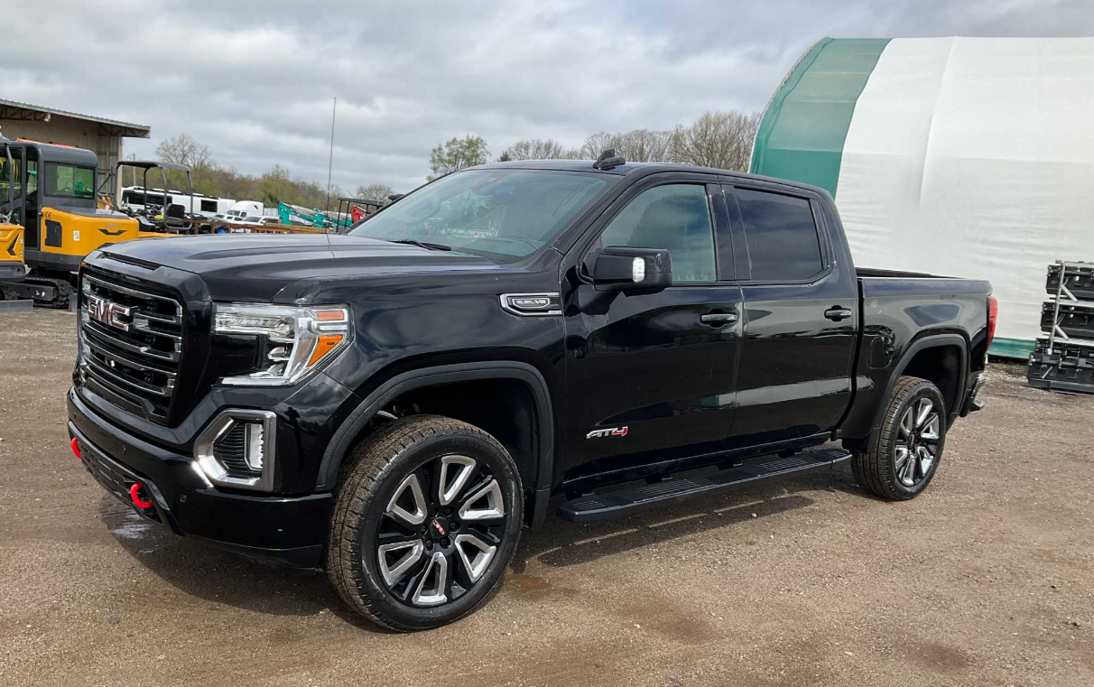 2019 GMC Sierra 1500 AT4 Crew Cab Short Box 4WD