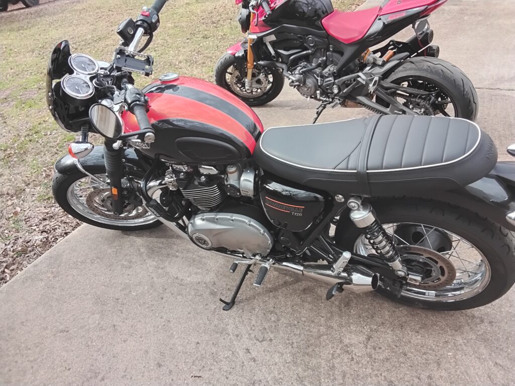 2020 TRIUMPH BONNEVILLE T120