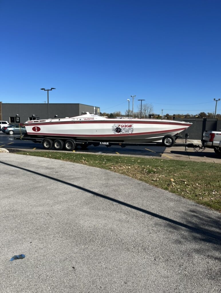 1987 Cigarette 38 Top Gun
