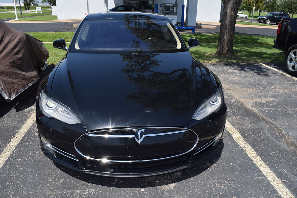 2014 Tesla Model S