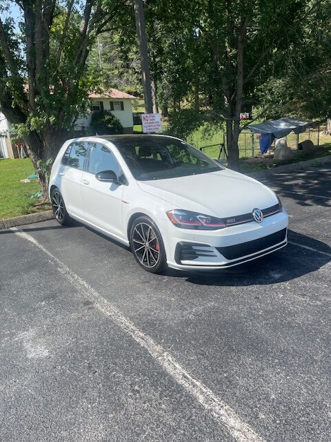 2021 VOLKSWAGEN GTI HATCHBACK