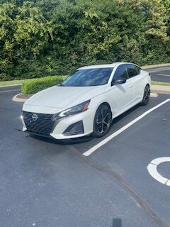 2023 NISSAN ALTIMA SR