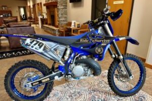 Blue 2022 Yamaha YZ250XMX