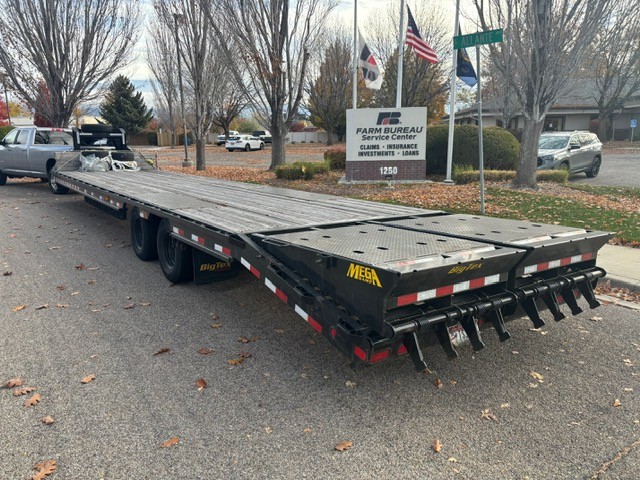 2022 Big Tex 25GN 35+5 Gooseneck Trailer w/ Mega Ramps