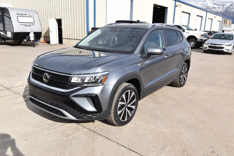 2022 Volkswagen Taos SE 4Motion