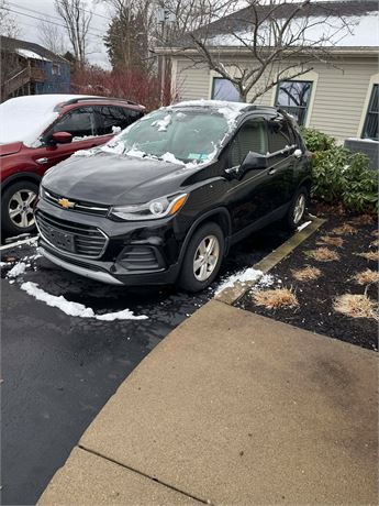 repossessed car for sale at a credit union in NY