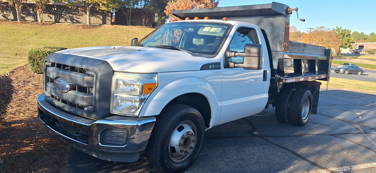 2015 Ford F-350 Regular Cab Dump Bed