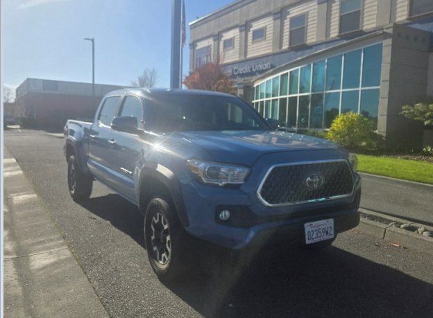 repo truck for sale at a credit union in California