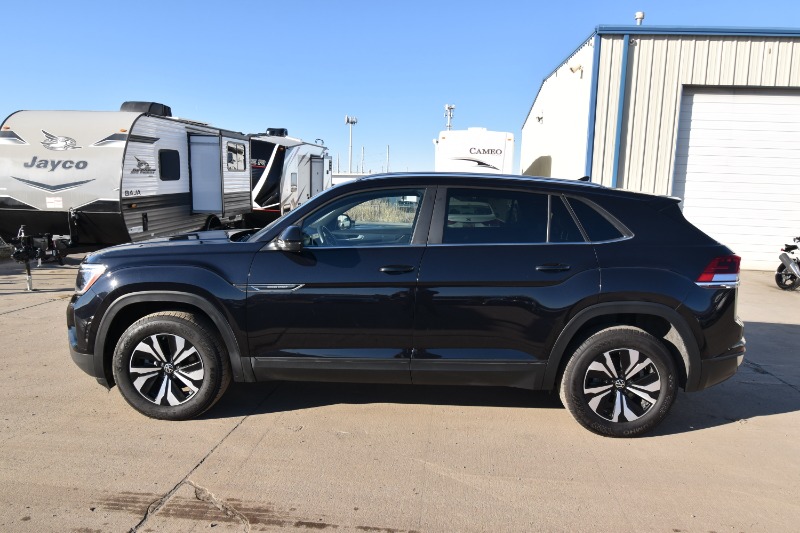 2024 Volkswagen Atlas Cross Sport SE 4Motion