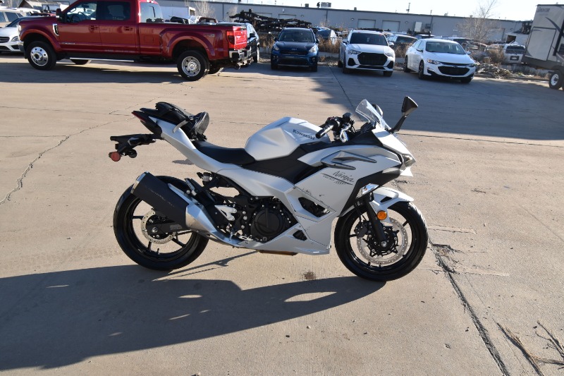 2025 Kawasaki Ninja 500 ABS