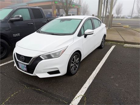 repo 2021 Nissan for sale at a bank in Oregon