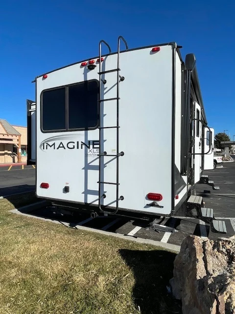 24 Grand Design Imagine 24Bse