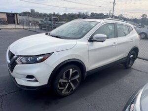 repo 2022 Nissan Rogue for sale at a bank