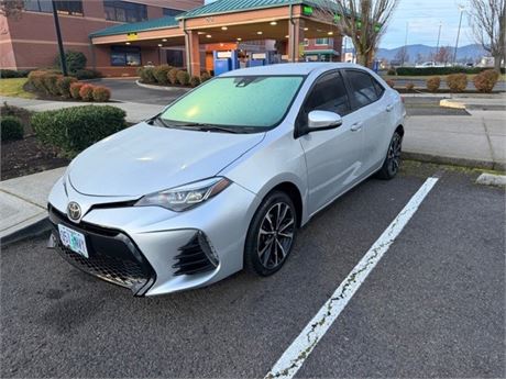 2018 Toyota Corolla SE Sedan 4D