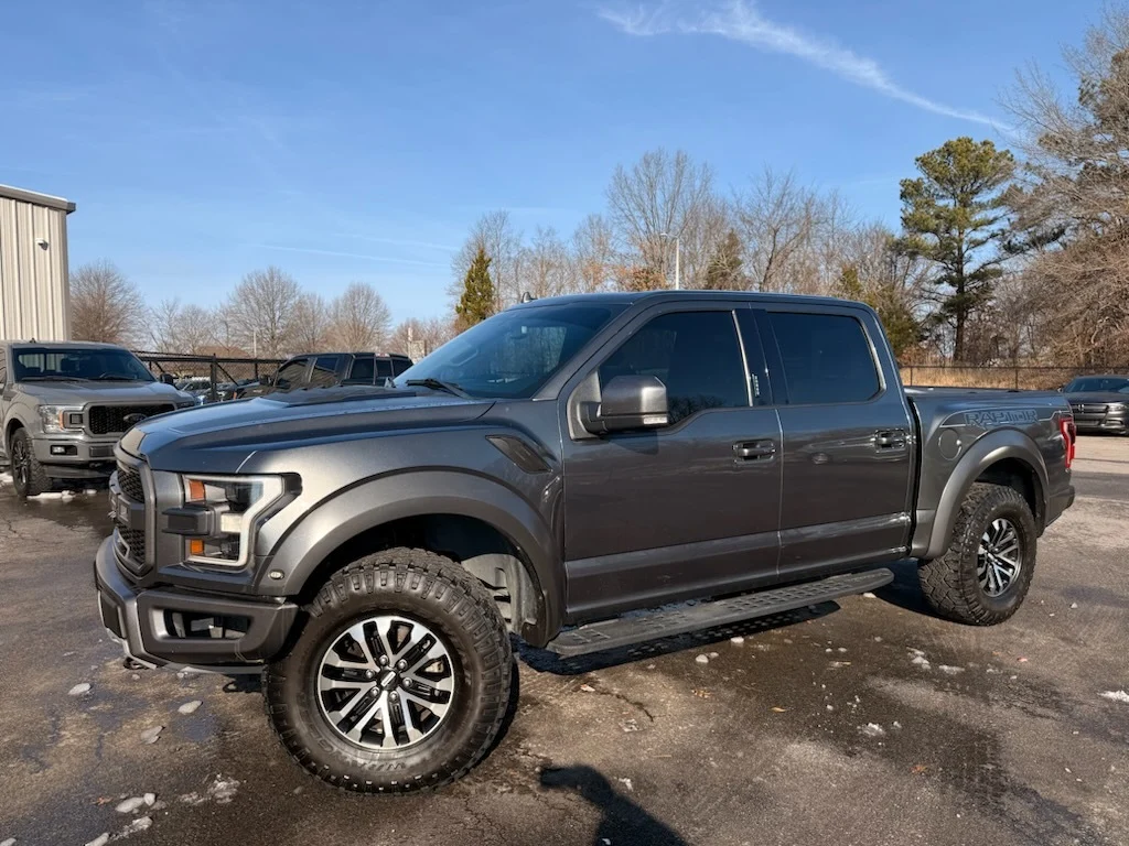2019 Ford F-150 Crew Cab Raptor 4WD 3.5L V6 Turbo
