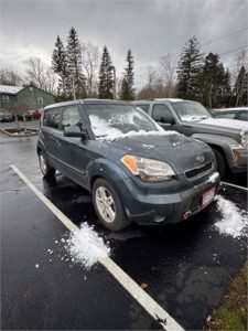 repo 2011 Kia Soul for sale at bank