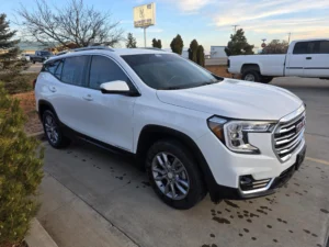 repo 2024 GMC Terrain SLT for sale at a bank