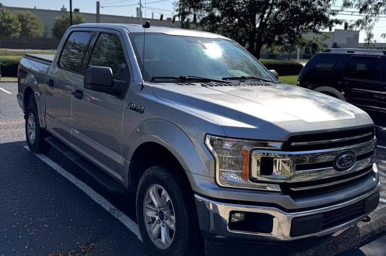 2020 Ford F150 Crew Cab XLT 4WD  V8