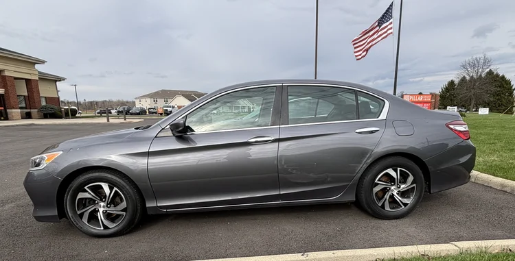 2016 Honda Accord SD LX I4