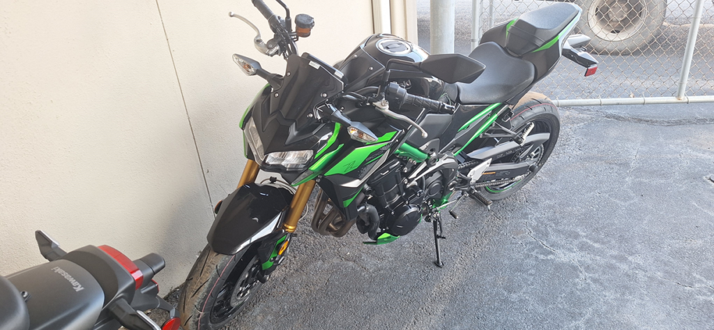 2024 Kawasaki ZR900MRFNL Z900 SE