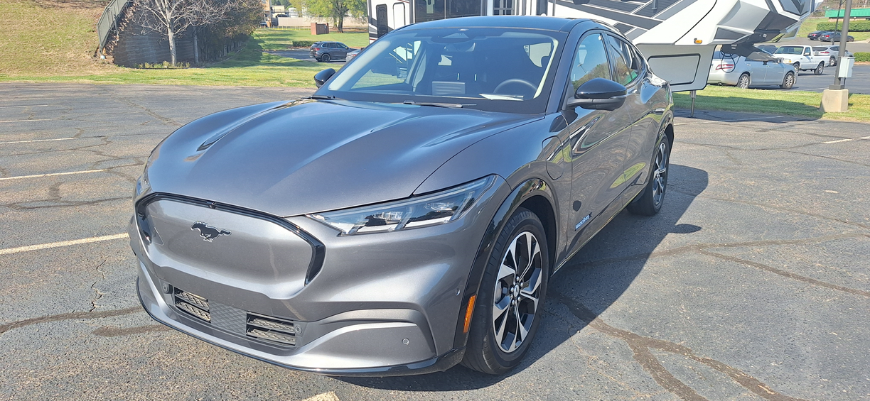 2023 Ford Mustang Mach-E Premium Extended Range AWD Electric