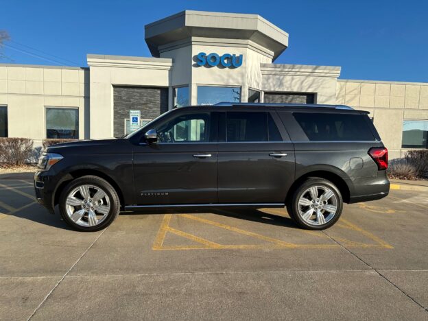 2023 Ford Expedition Max repo for sale