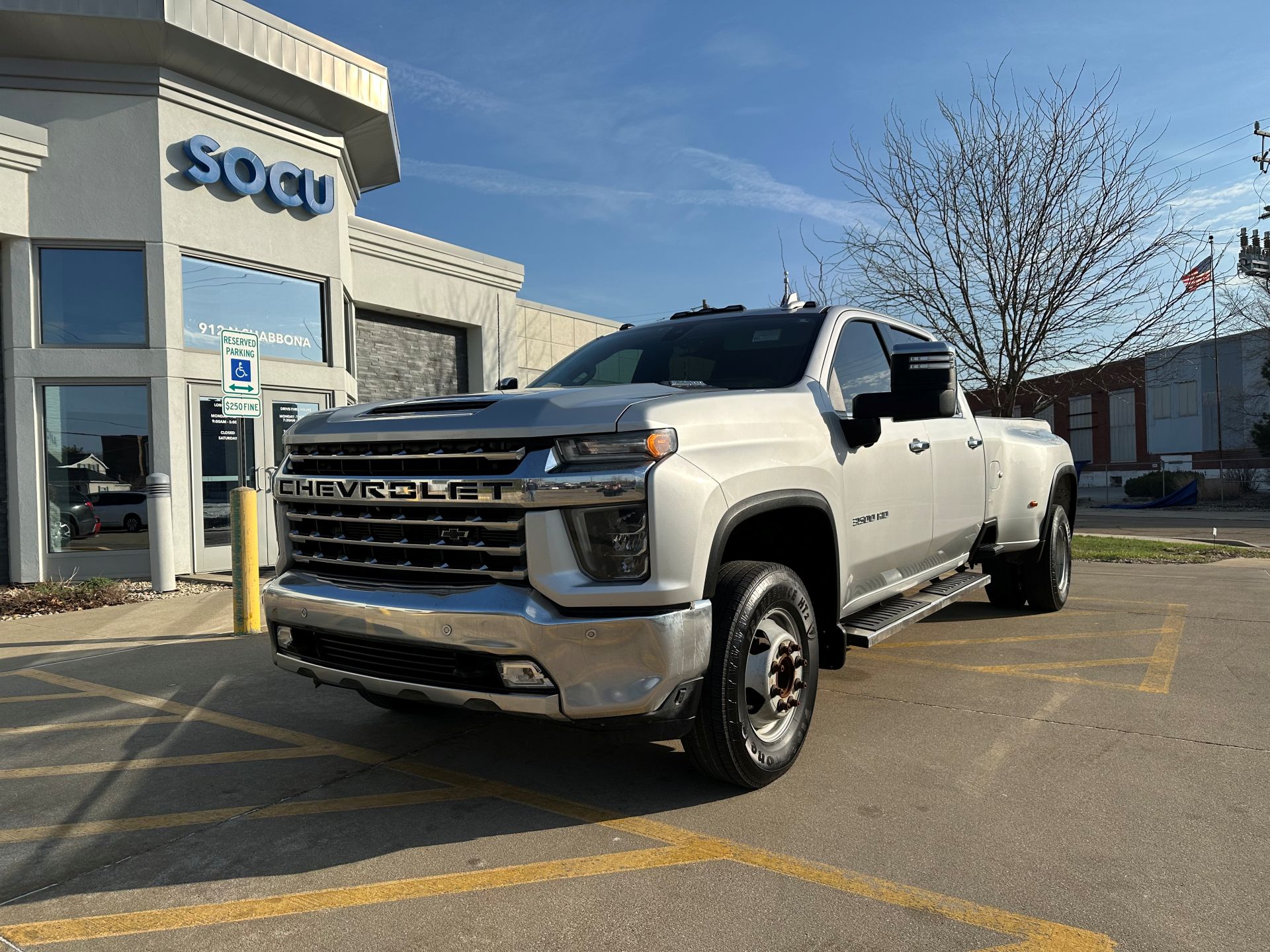 2021 Chevrolet Silverado 3500 Crew Cab LTZ 4WD