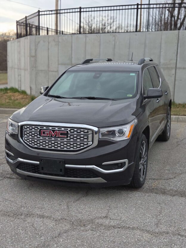 2017 GMC Acadia repo for sale