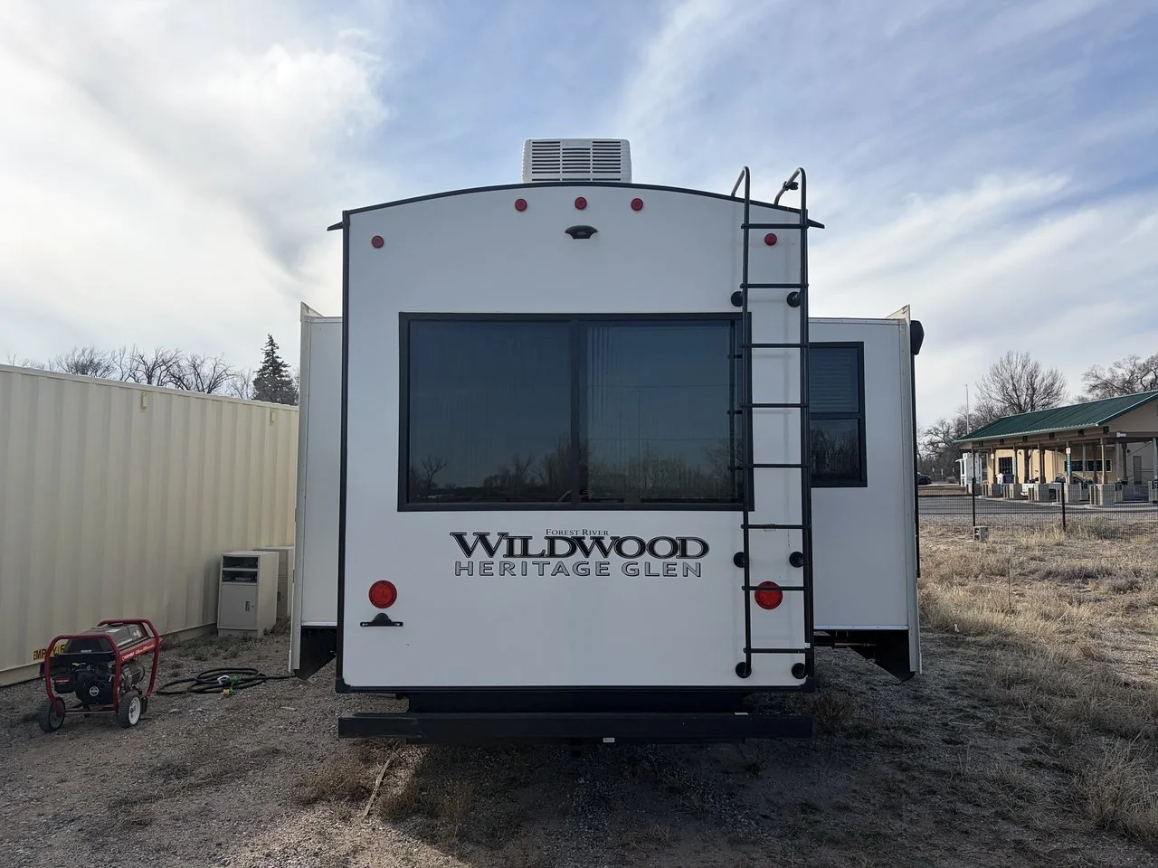2024 Forest River Wildwood 5th Wheel