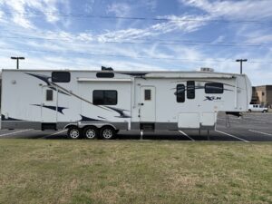 2008 Inferno Toy Hauler