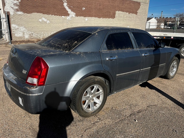 2006 Chrysler SI 300