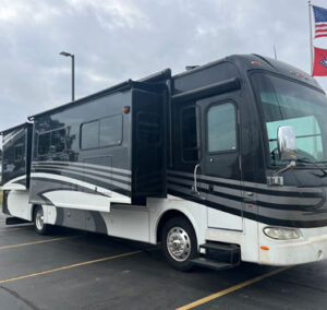 repo 2012 Thor Motor Coach M-36MQ Freightliner for sale at a bank