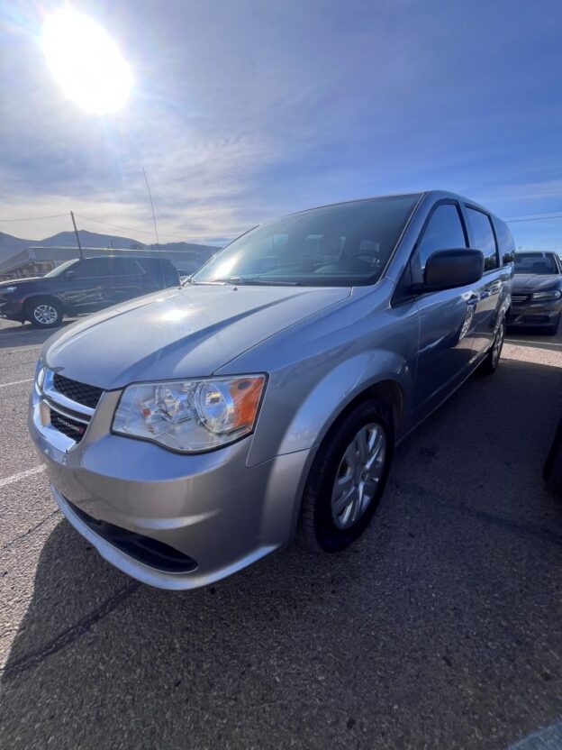 2018 Dodge Grand Caravan repo for sale