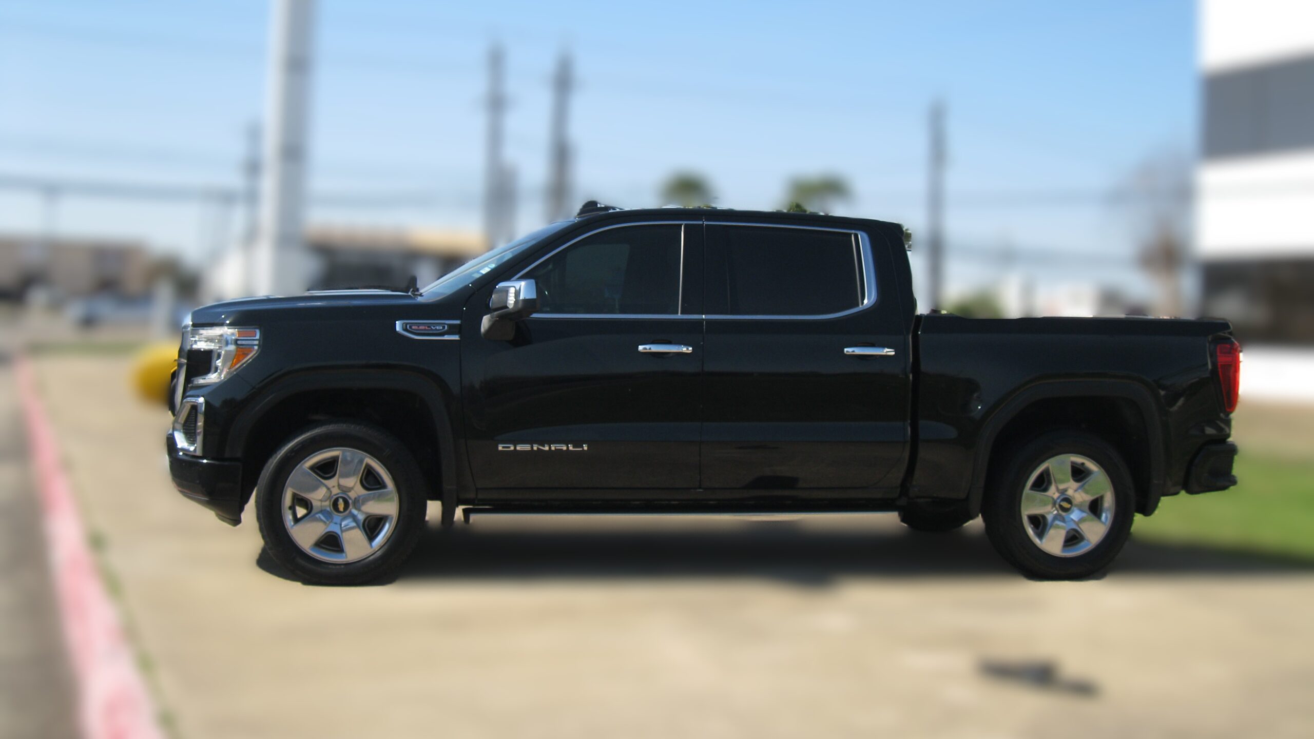 2020 GMC Sierra 1500 Denali Pickup