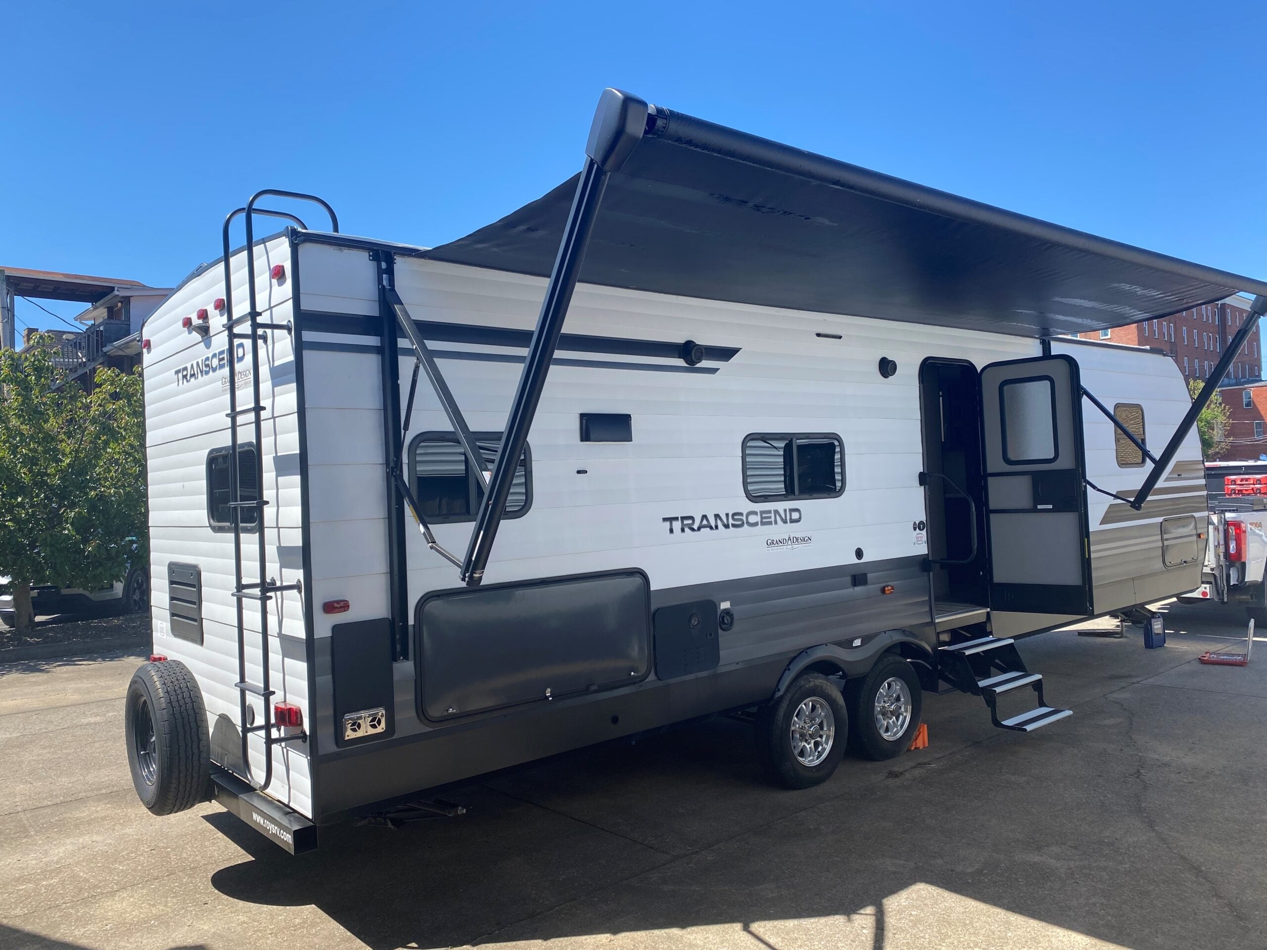 2020 Grand Design Transcend 28MKS
