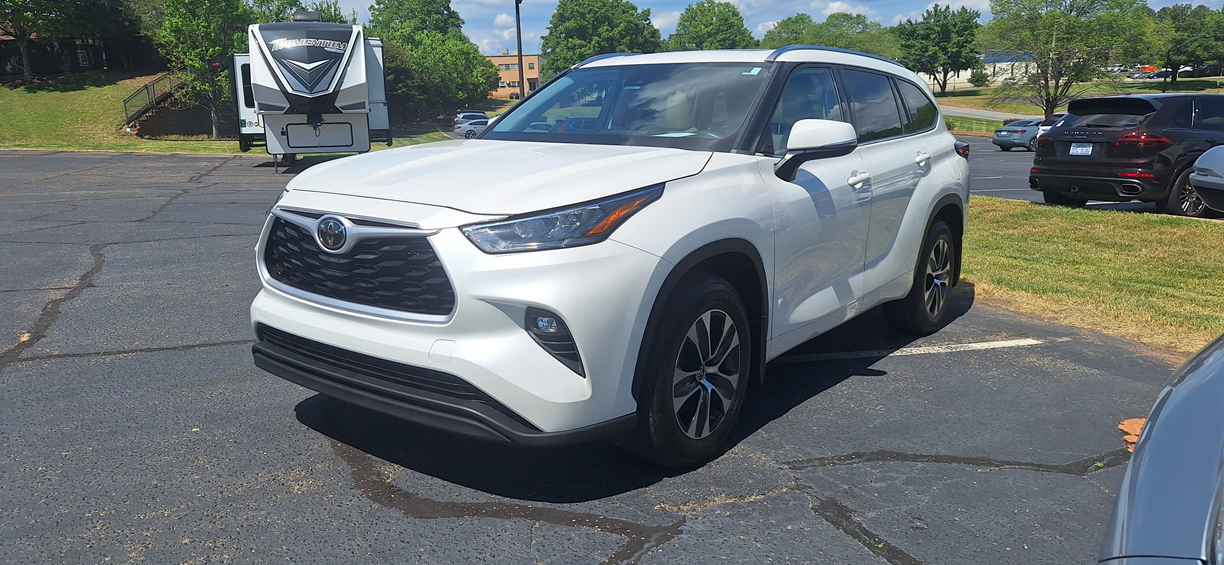 2020 Toyota Highlander XLE AWD
