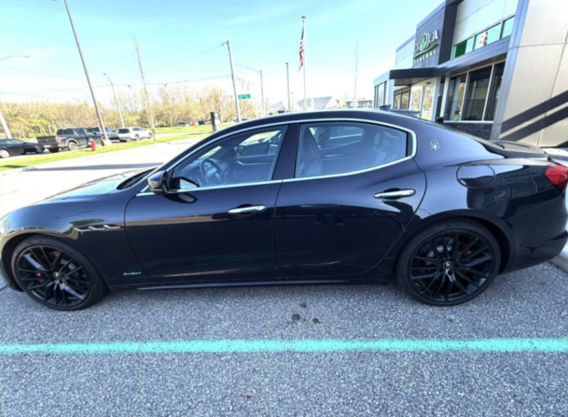 2021 Maserati Ghibli SQ4 Gransport repo for sale