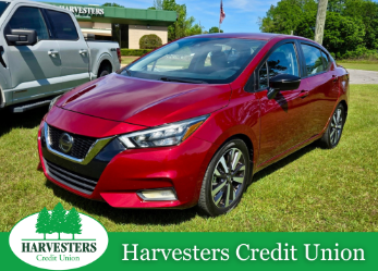 2021 Nissan Versa SR