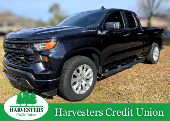 2023 Chevrolet Silverado 1500 DBL Custom