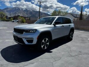 2024 Jeep Grand Cherokee 4xe repo for sale