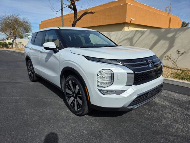 2025 MITSUBISHI OUTLANDER repo for sale