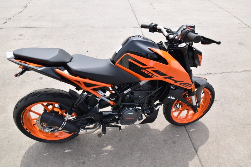 2023 KTM Duke 200