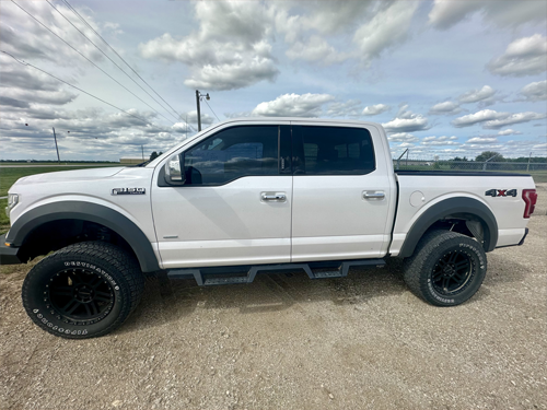 2015 Ford F150 Lariat repo for sale