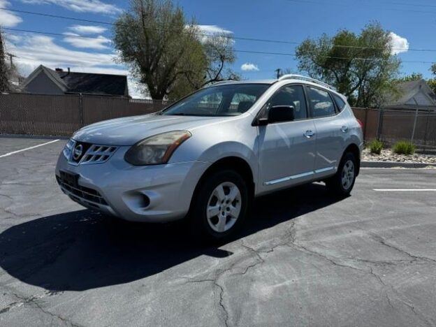 2015 Nissan Rogue Select S repo for sale