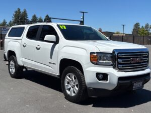 2017 GMC Canyon Crew Cab SLE repo for sale