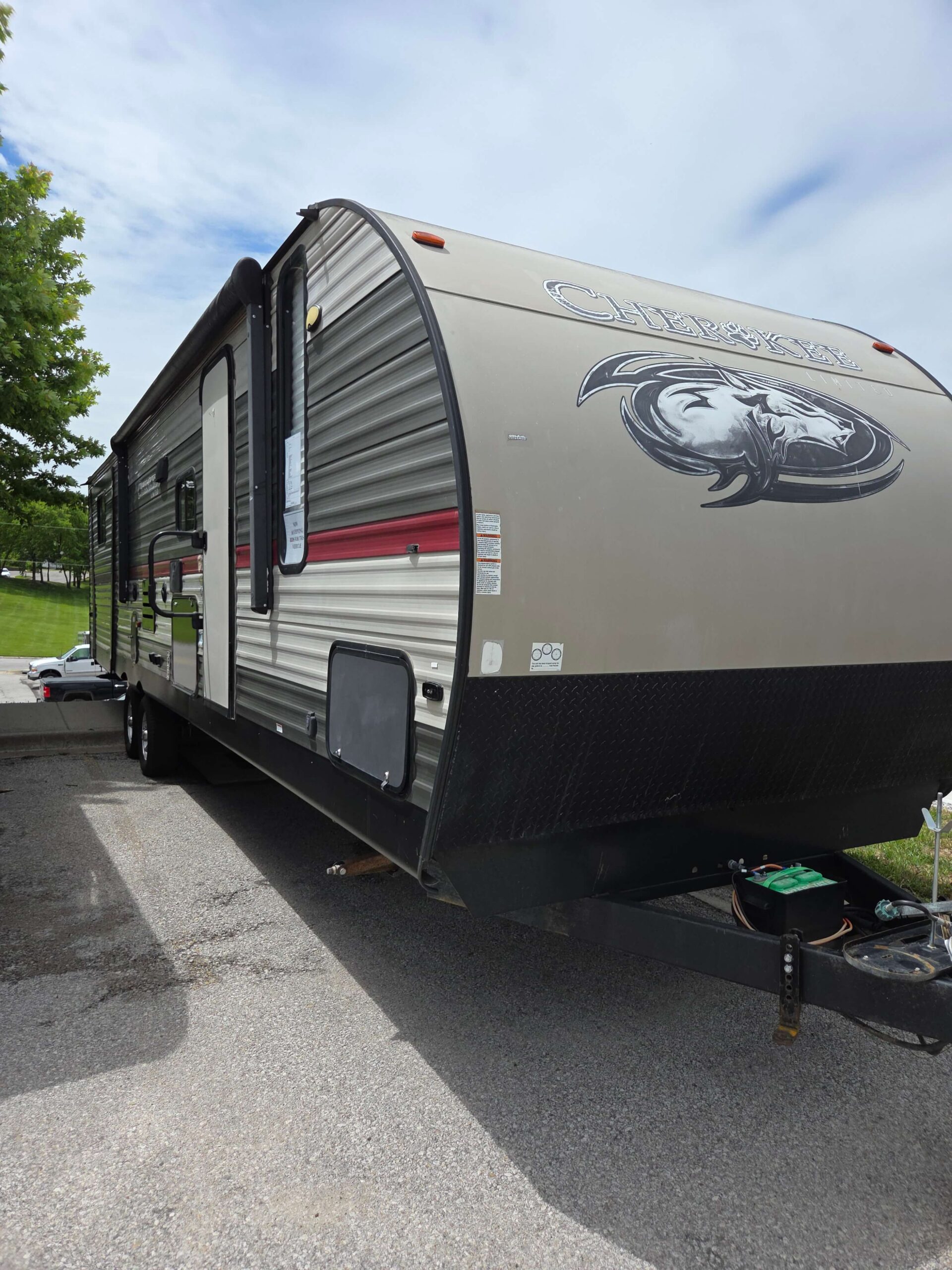 2019 Cherokee M-304BS