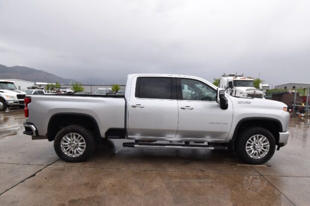 2020 Chevrolet Silverado 3500HD High Country repo for sale