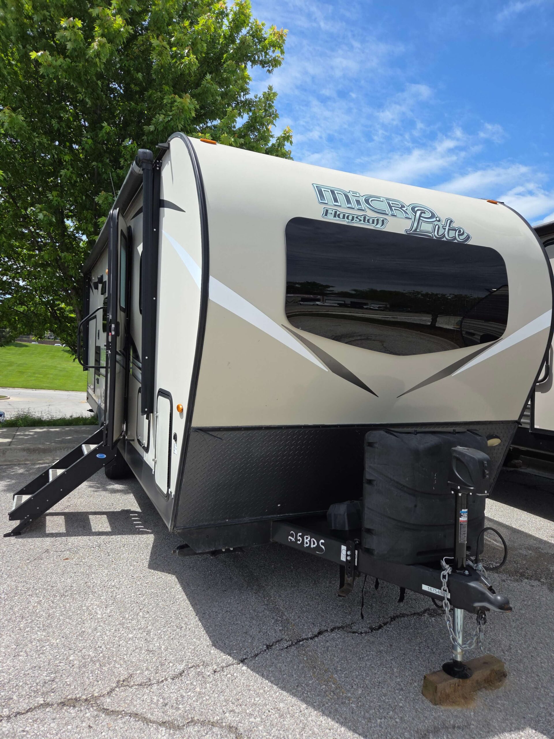2020 Flagstaff M-25BDS